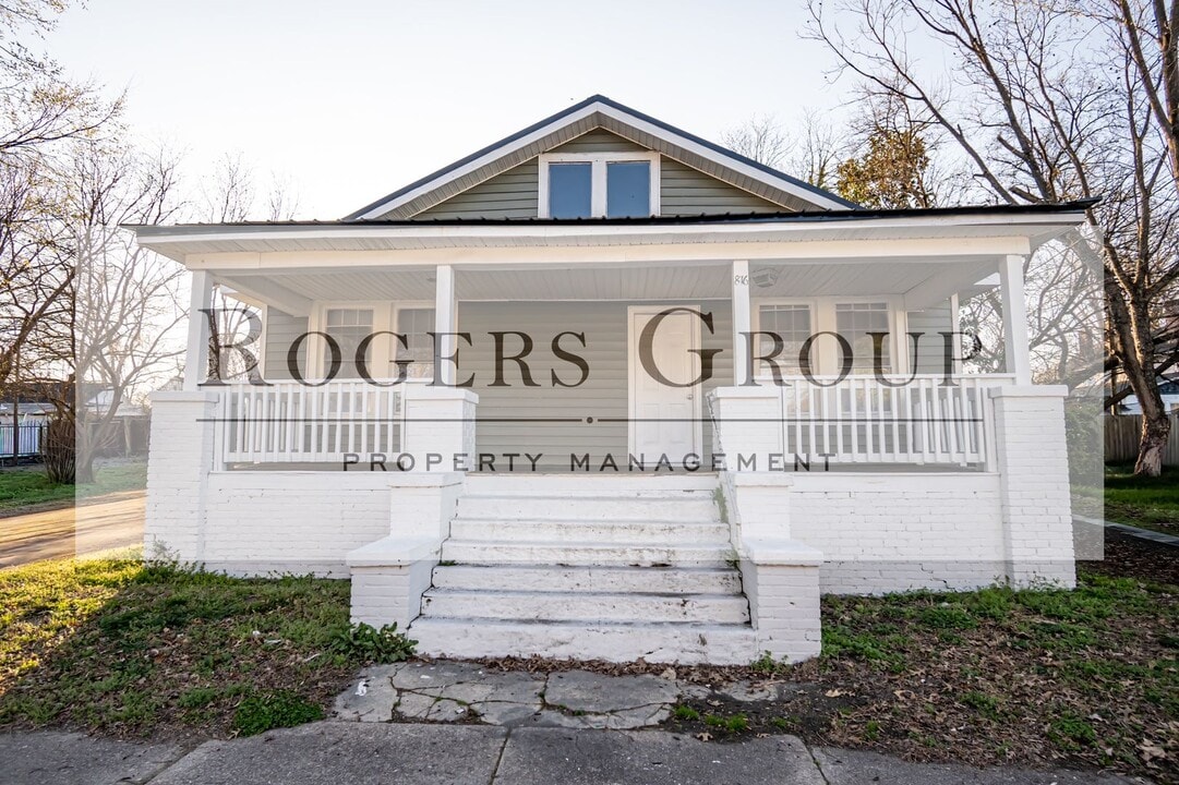 816-818 Nicholas St in Henderson, NC - Building Photo