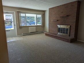 2143 19th Ave in Greeley, CO - Foto de edificio - Building Photo