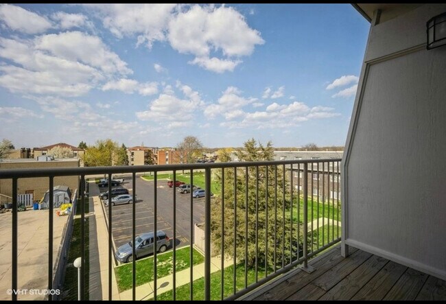 820 McIntosh Ct in Prospect Heights, IL - Building Photo - Building Photo