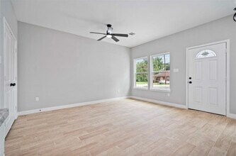 8320 Cannon St in Houston, TX - Building Photo - Building Photo