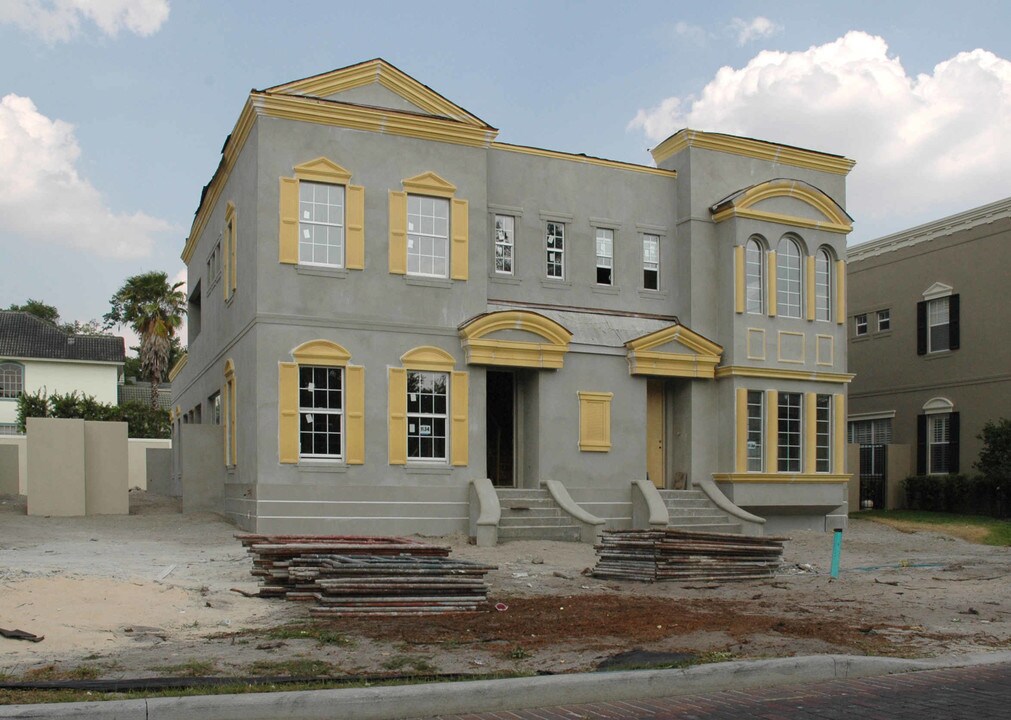 1136 S Pennsylvania Ave in Winter Park, FL - Building Photo