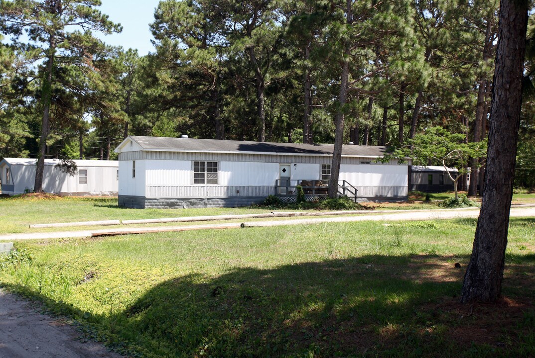 6018-6022 Myrtle Grove Rd in Wilmington, NC - Building Photo