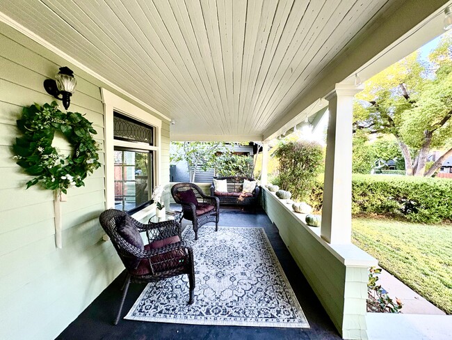 1724 Oxley St in South Pasadena, CA - Building Photo - Building Photo