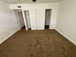 8955 Wiles Rd in Coral Springs, FL - Building Photo - Building Photo