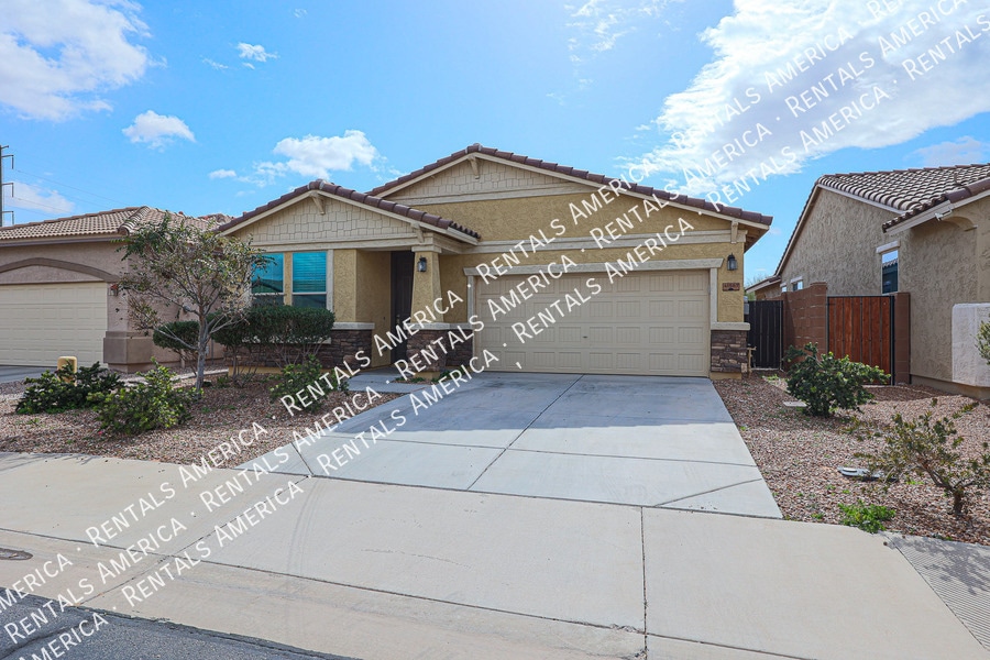 41587 Anne Ln in Maricopa, AZ - Building Photo