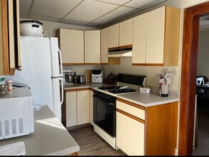 126 N River Dr in Pennsville, NJ - Building Photo - Building Photo