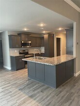 1800 Sunrise Cir in Centerton, AR - Building Photo - Building Photo