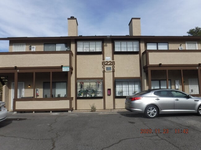 6228 Ilanos Ln, Unit D