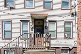 514 Jefferson St in Hoboken, NJ - Building Photo - Building Photo