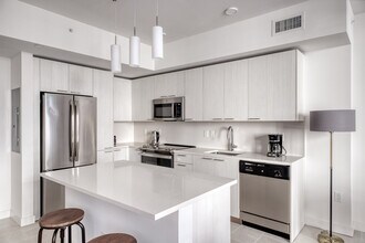 21 NE 22nd St in Miami, FL - Foto de edificio - Building Photo