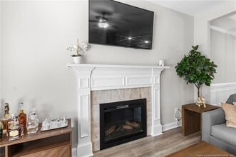 101 E 6th Ave in Raeford, NC - Building Photo - Building Photo