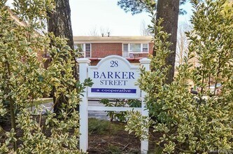 28 Barker St in Mt Kisco, NY - Building Photo - Building Photo