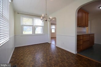 3052 Westfall Pl in Falls Church, VA - Building Photo - Building Photo