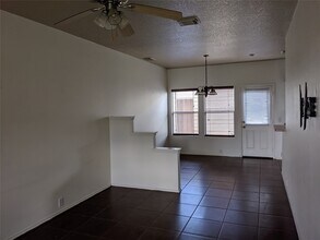 2335 Walnut Fair Ln in Spring, TX - Building Photo - Building Photo