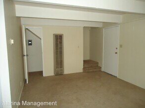 240 Holly St-Unit -1-14 in Vallejo, CA - Building Photo - Building Photo