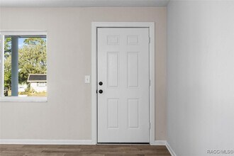 211 S Davis St in Beverly Hills, FL - Building Photo - Building Photo
