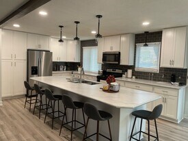 3280 Lower 150th St W in Rosemount, MN - Building Photo