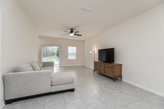 9621 Baylin Ct in Jacksonville, FL - Building Photo - Building Photo