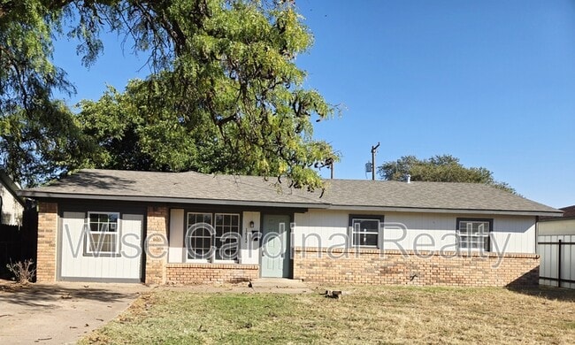 property at 1612 68th St