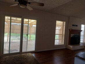 1924 Myrna Ln in Katy, TX - Building Photo - Building Photo