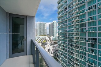 31 SE 6th St, Unit 1808 in Miami, FL - Building Photo - Building Photo