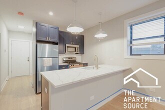 4409 N Seeley Ave, Unit 3B in Chicago, IL - Building Photo - Building Photo