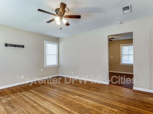 property at 5713 6th Ave