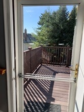 3 Commercial St, Unit 2 in Marblehead, MA - Building Photo - Building Photo