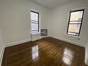 EAST 81 STREET in New York, NY - Building Photo - Building Photo