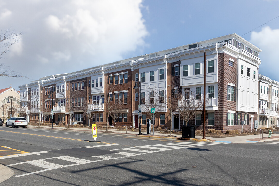 600 Grand Ave in Asbury Park, NJ - Foto de edificio