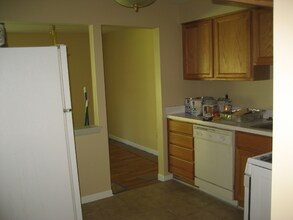 426 N Fox Hills Dr in Bloomfield Township, MI - Foto de edificio - Building Photo