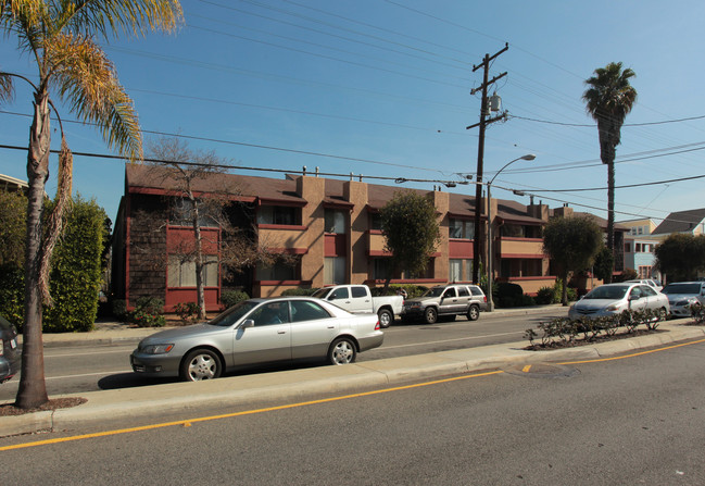 2505 4th St in Santa Monica, CA - Building Photo - Building Photo