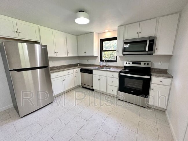 property at 6416 Verona Rd