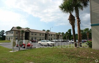 11330 Cockle Dr in Port Richey, FL - Building Photo