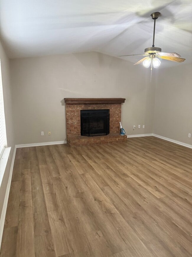 10 John Robert Ct in Longview, TX - Building Photo - Building Photo