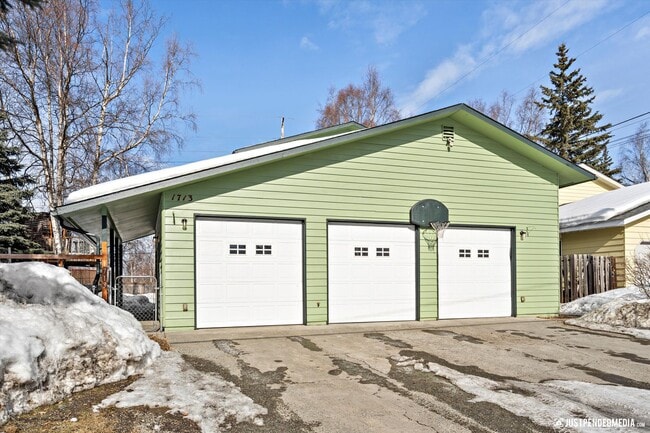 property at 1713 Northwestern Ave