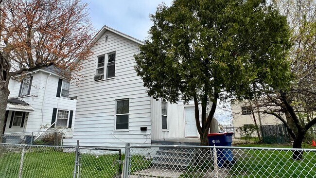 property at 15 Quigley Blvd SW