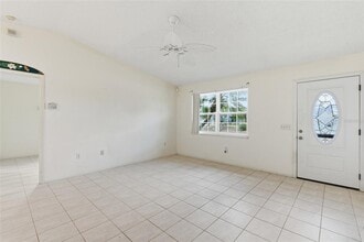 7284 Sea Mist Dr in Port Charlotte, FL - Building Photo - Building Photo