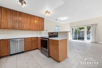 8244 Windmill Farms Dr in Cotati, CA - Building Photo - Building Photo