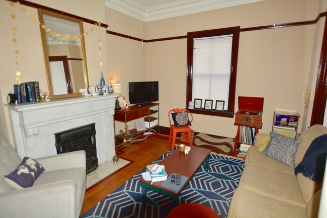 519 Rutledge Ave-Unit -A in Charleston, SC - Building Photo - Building Photo