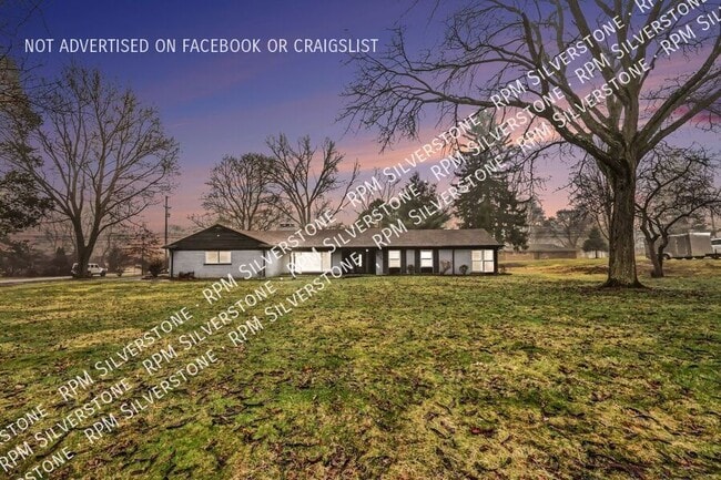 property at 2839 W Avon Rd