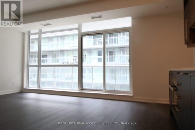 property at 30-430 Nelson St