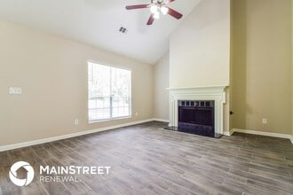 2826 Knollberry Ln in Decatur, GA - Foto de edificio - Building Photo