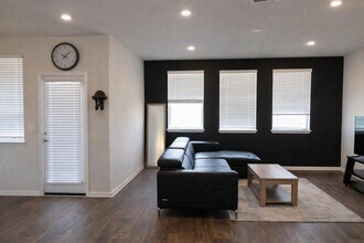 608 Mais Dr in Georgetown, TX - Building Photo - Building Photo