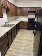 2352 Ascot Downs, Unit 2352 in Paducah, KY - Foto de edificio - Building Photo