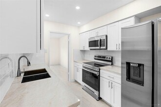 14366 Misty Meadow Ln in Houston, TX - Building Photo - Building Photo