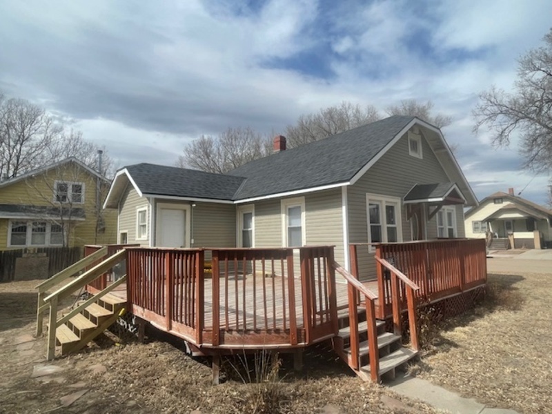 320 E F St in Ogallala, NE - Building Photo