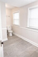 422 Pawtucket Ave in Pawtucket, RI - Building Photo - Building Photo