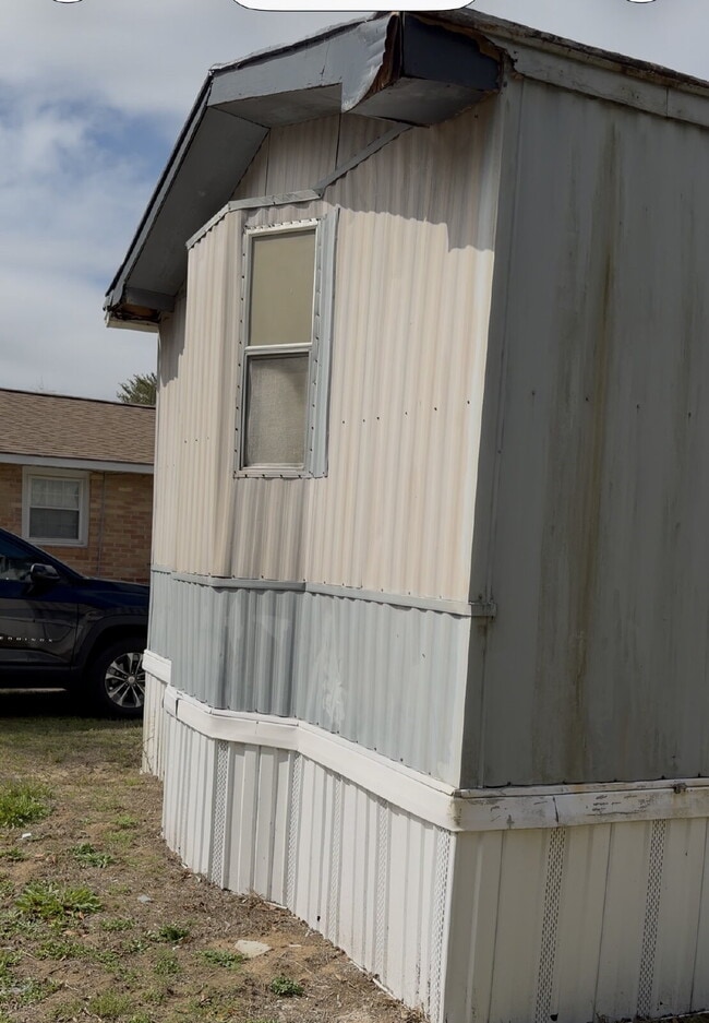 423 Love St in Sumter, SC - Building Photo - Building Photo