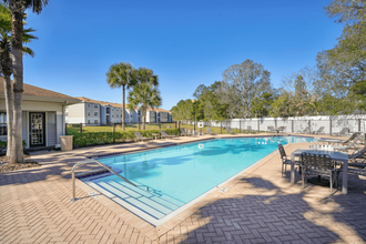 Grande Court Apartments in Jacksonville, FL - Building Photo - Building Photo